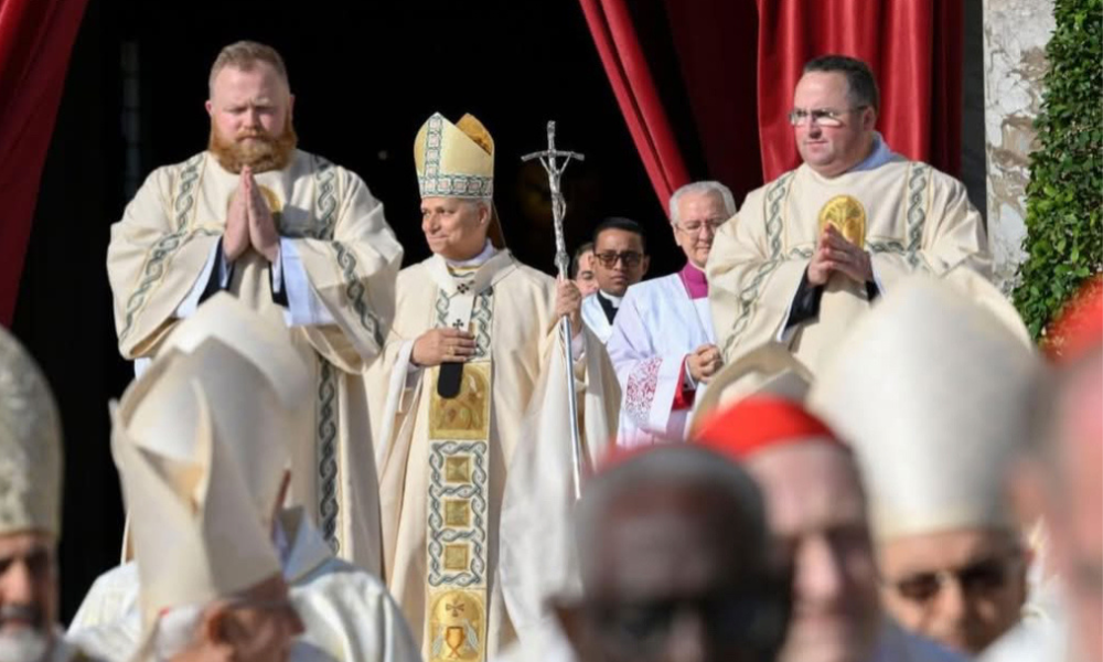 Deacon Paul Sizemore, left, Pope Leo XIV, and Deacon Michael Tracy, right.