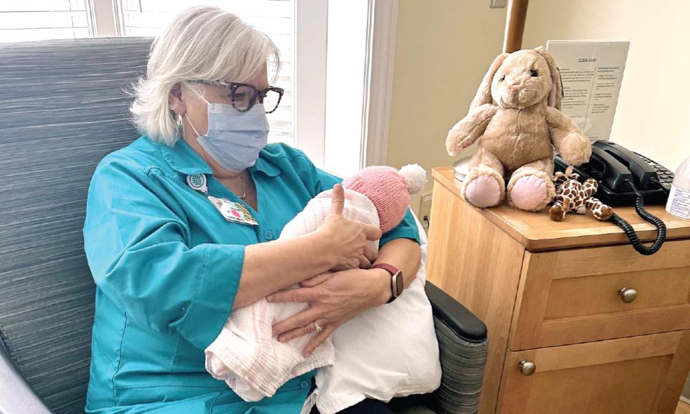 NICU babies receive extra care with cuddlers