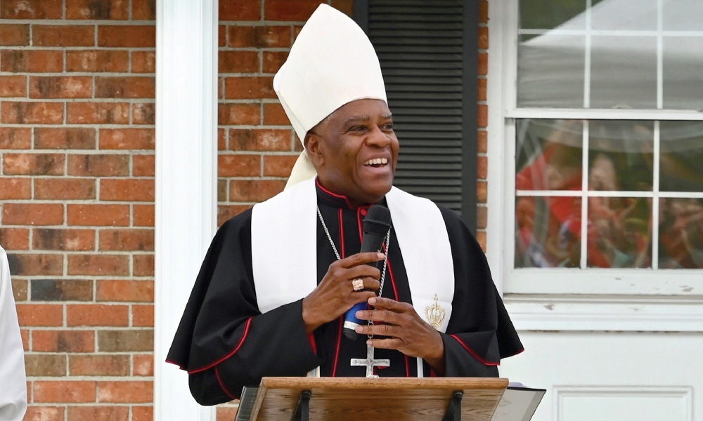 Bishop Fabre-Jeune speaking at Lowcountry Outreach
