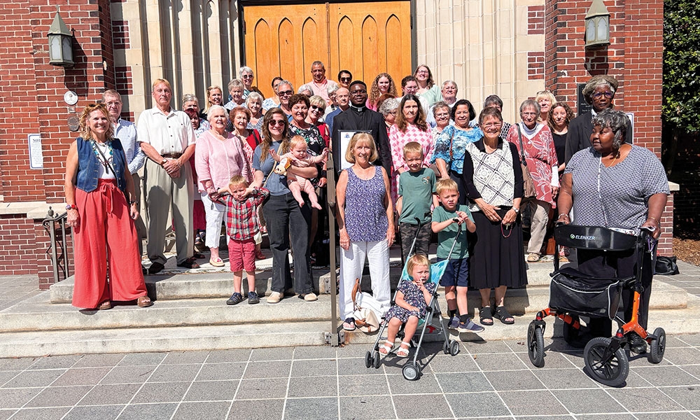 Members of St. Mary of the Immaculate Conception and Our Lady of the Valley churches.