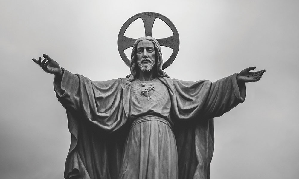 Halos: Many signs of sanctity